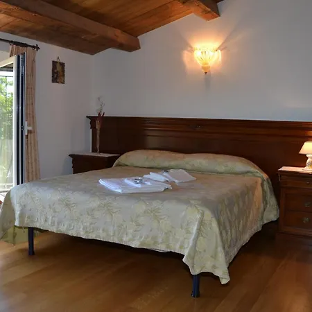 圣贾科莫别墅酒店 谢尔尼