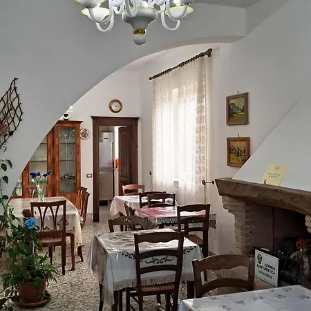 圣贾科莫别墅酒店 谢尔尼