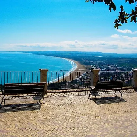 乡村民宿 圣贾科莫别墅酒店 谢尔尼