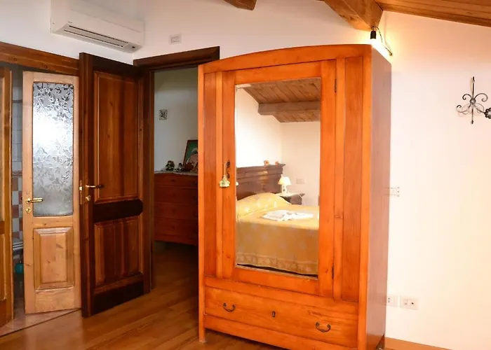 San Giacomo Country house *